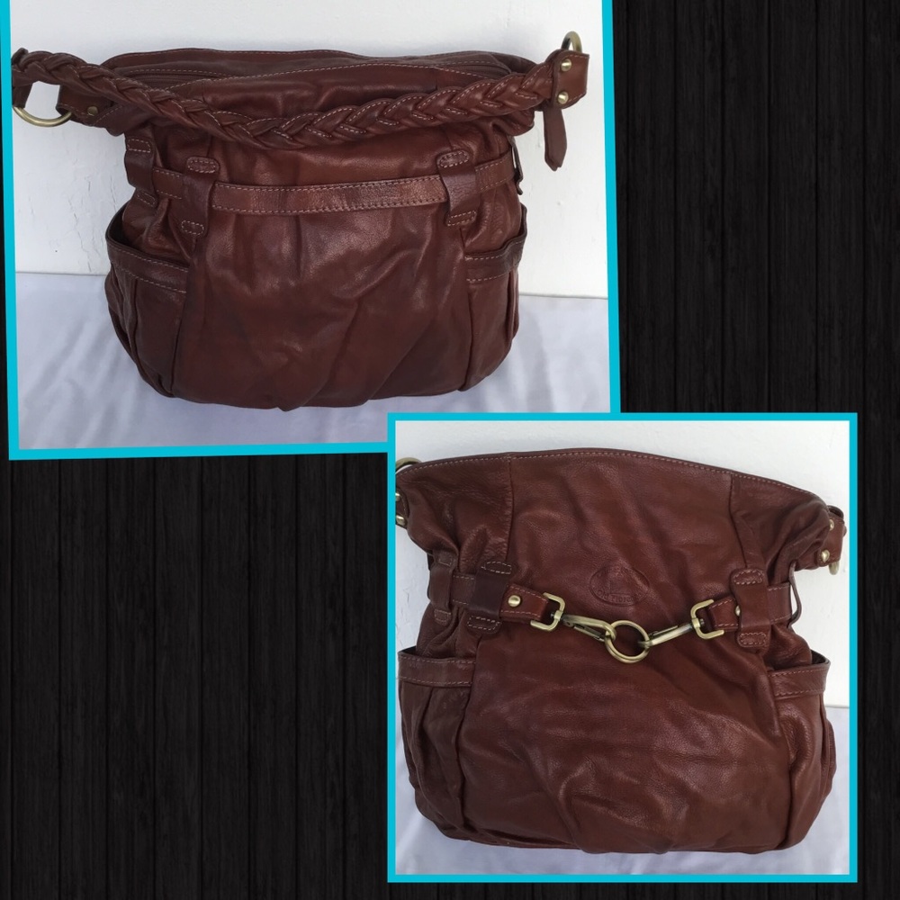 ITALIAN LEATHER Hobo Bag - Picture 2 of 7